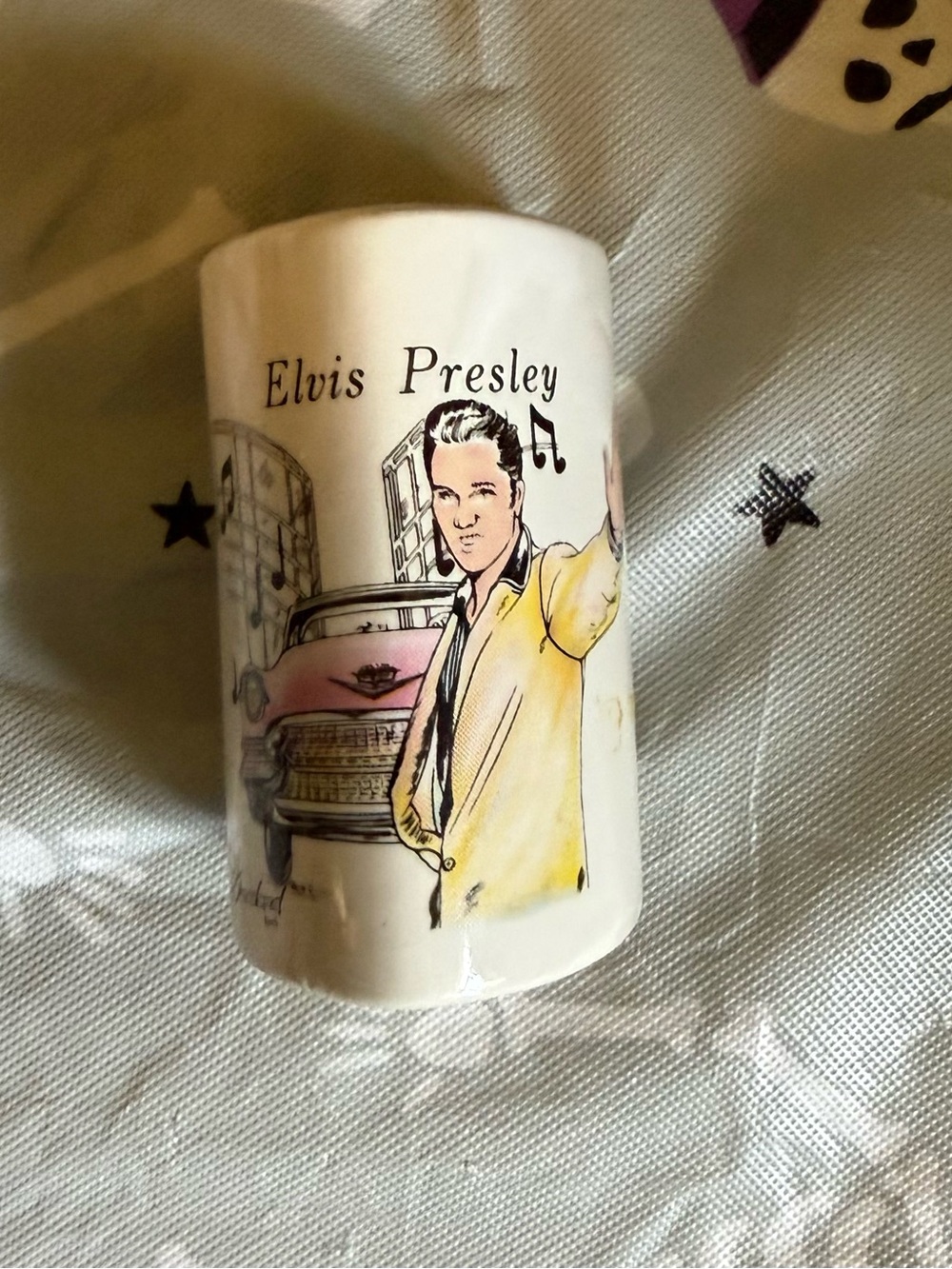 Graceland Tours Elvis Presley Heart Shaped Toothpick Holder W/Pink Cadillac